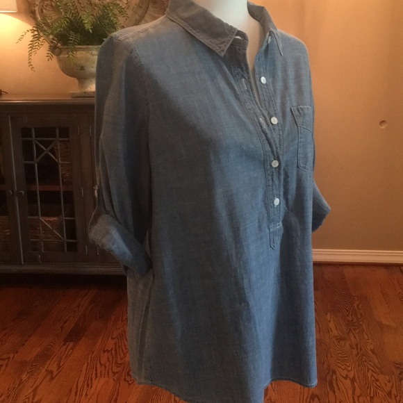 Anthro Hester & Orchard Button down denim top✨✨🌷 - Picture 5 of 8